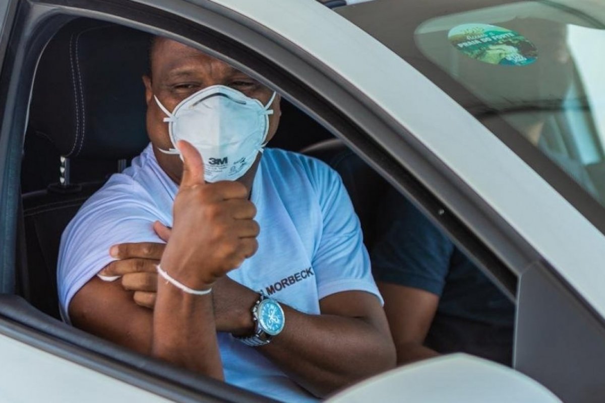 Covid-19: Três categorias profissionais são incluídas na vacinação em Salvador nesta sexta (9)