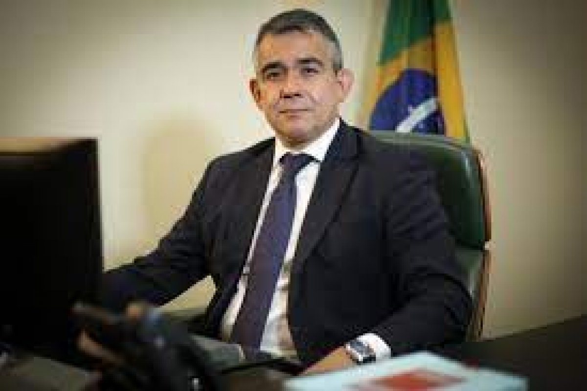 Ajufe repudia declarações de Bolsonaro contra ministro do STF