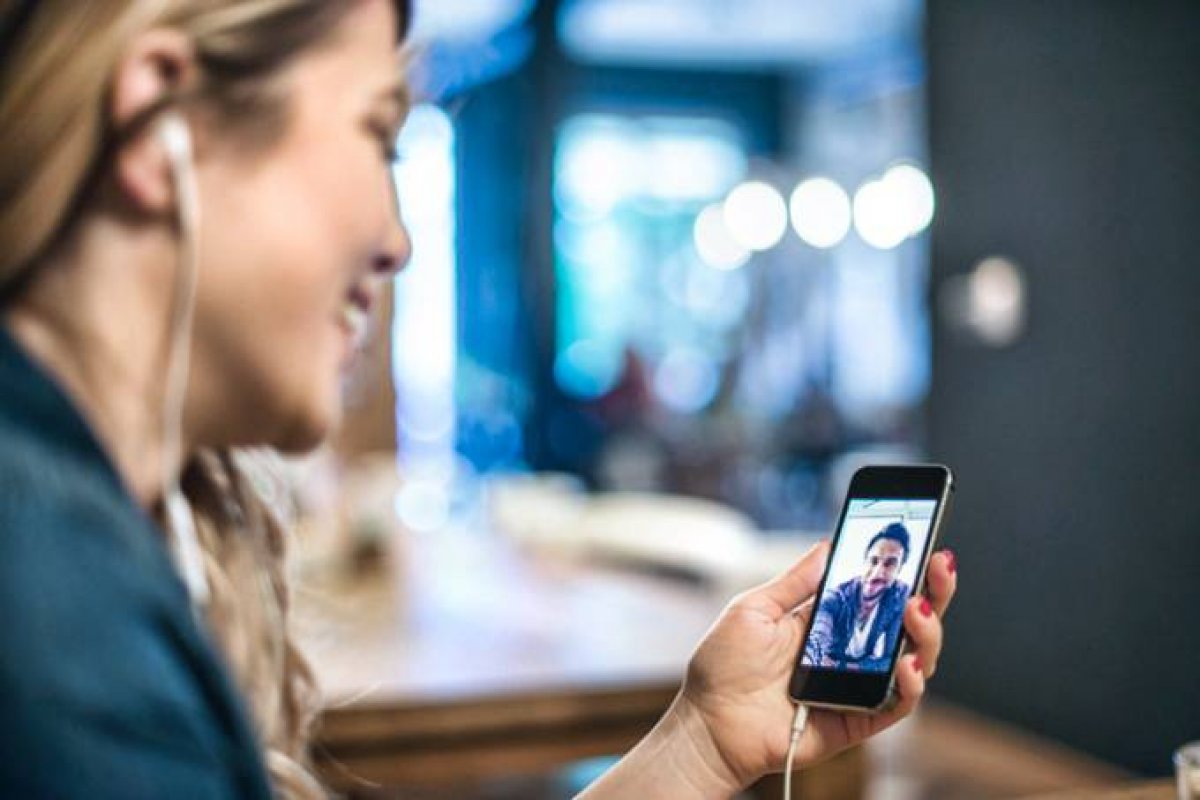 Facebook testa aplicativo de encontros por videochamada