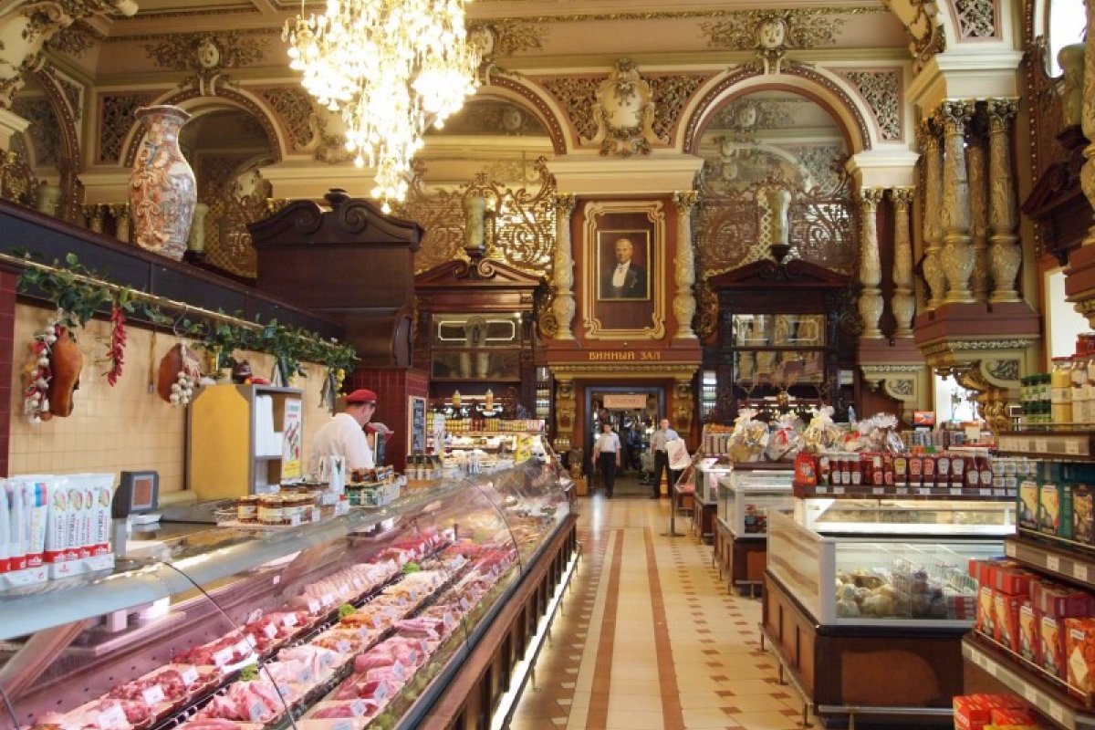 Luxuoso mercado de Moscou fecha após 120 anos! 