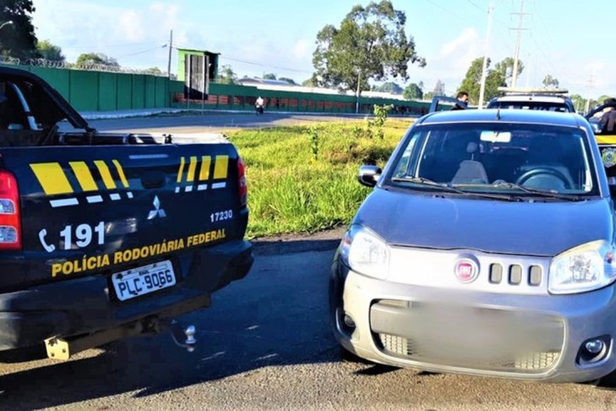 Presos suspeitos de integrar quadrilha de furto de lojas em rodovia na Bahia
