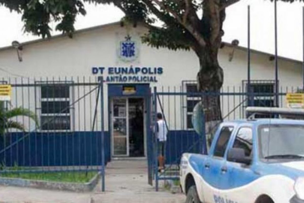 Corpo de jovem é encontrado em Eunápolis, no extremo sul da Bahia