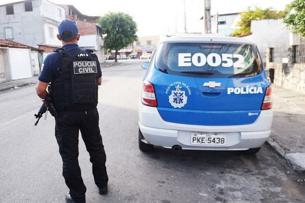 Mulher é encontrada morta com marcas de tiro em Dias D’Ávila
