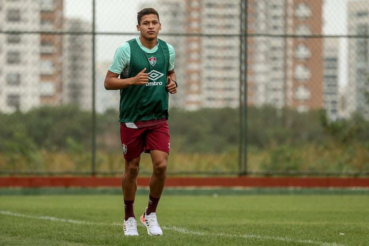 Fluminense negocia empréstimo de Fernando Pacheco ao Bahia