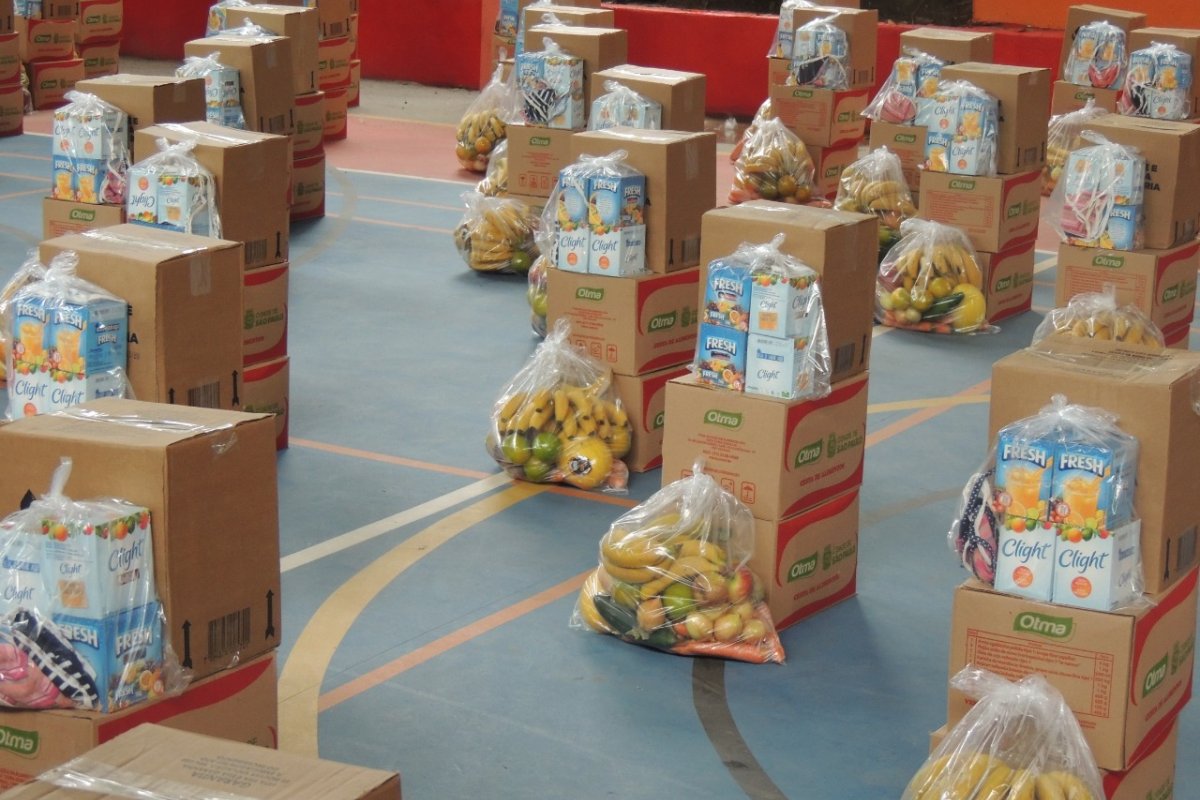 Corrente do bem: Fundação Amor Horizontal arma ação social para doações de cestas básicas no combate à fome