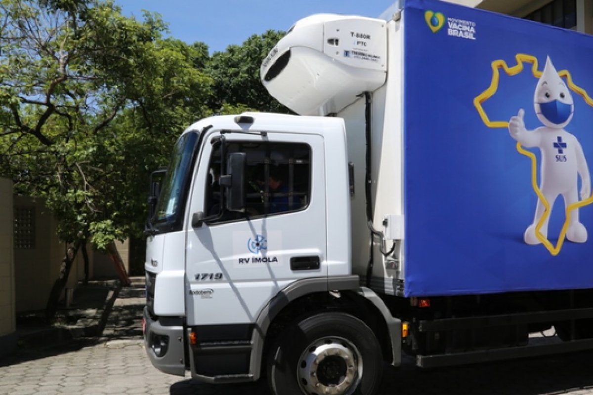 Ministério da Saúde envia mais de 6 milhões de doses de vacinas contra Covid-19 para Estados e DF nesta sexta (16)