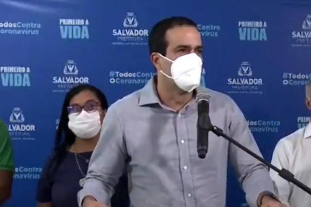 Salvador retoma vacinação contra a covid-19 no sábado