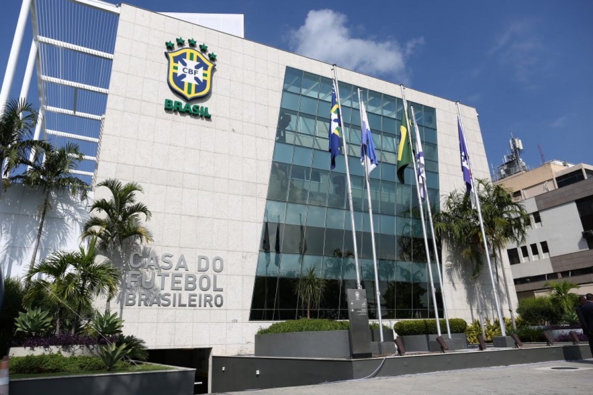 CBF tem 15 dias para pagar dívida de R$ 55 milhões por quebra de contrato com a Coca-Cola