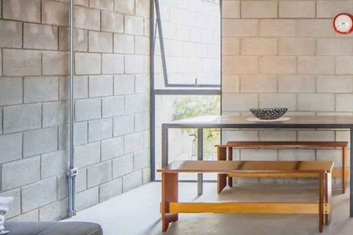 Bloco de concreto aparente: Confira inspirações para a sua casa