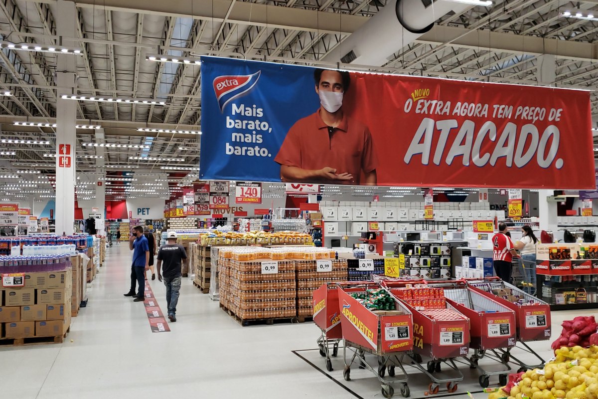 Celular usado vale desconto para compra de um novo aparelho Extra Hiper!