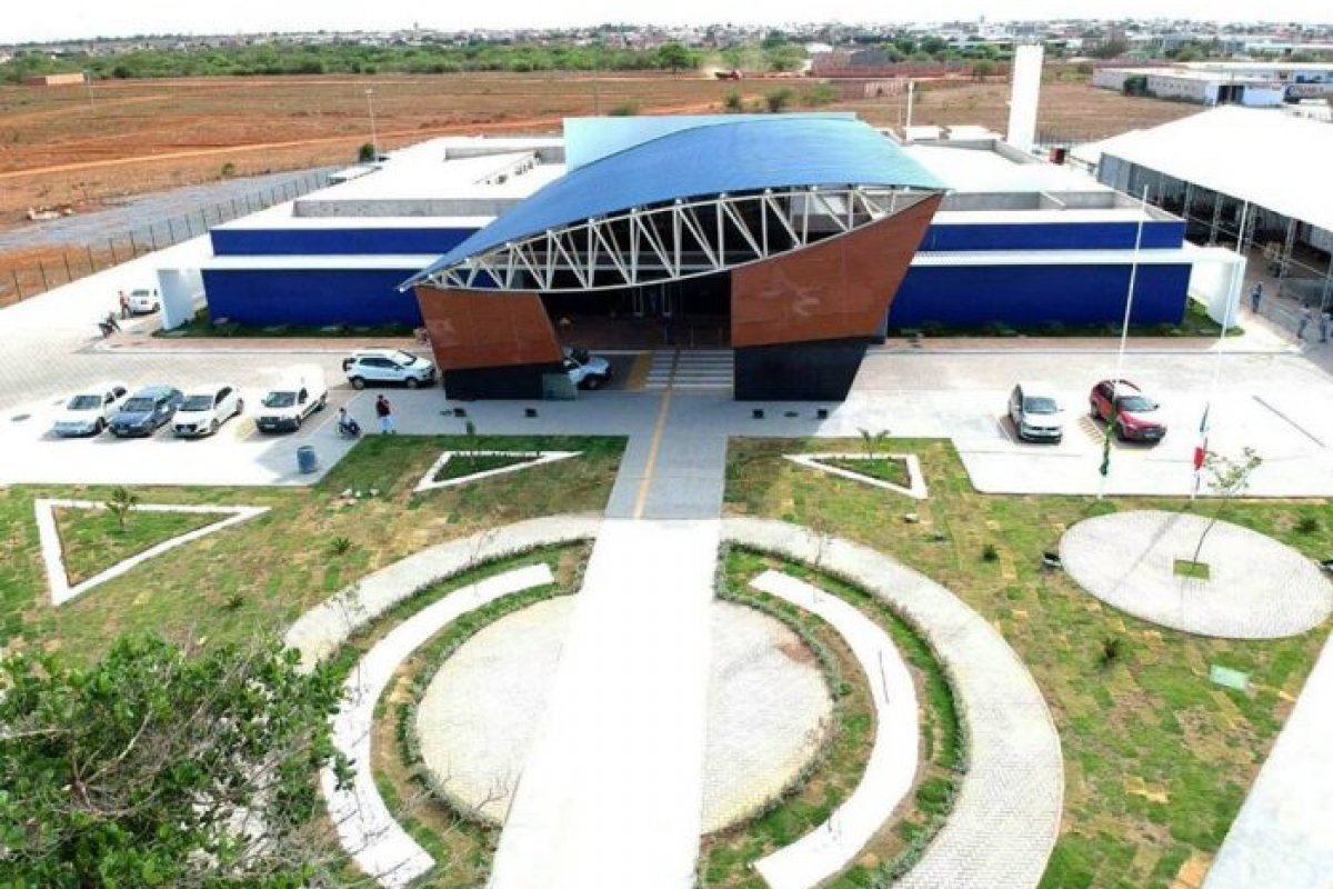 Policlínica de Jequié abre concurso com salários de até R$ 5 mil