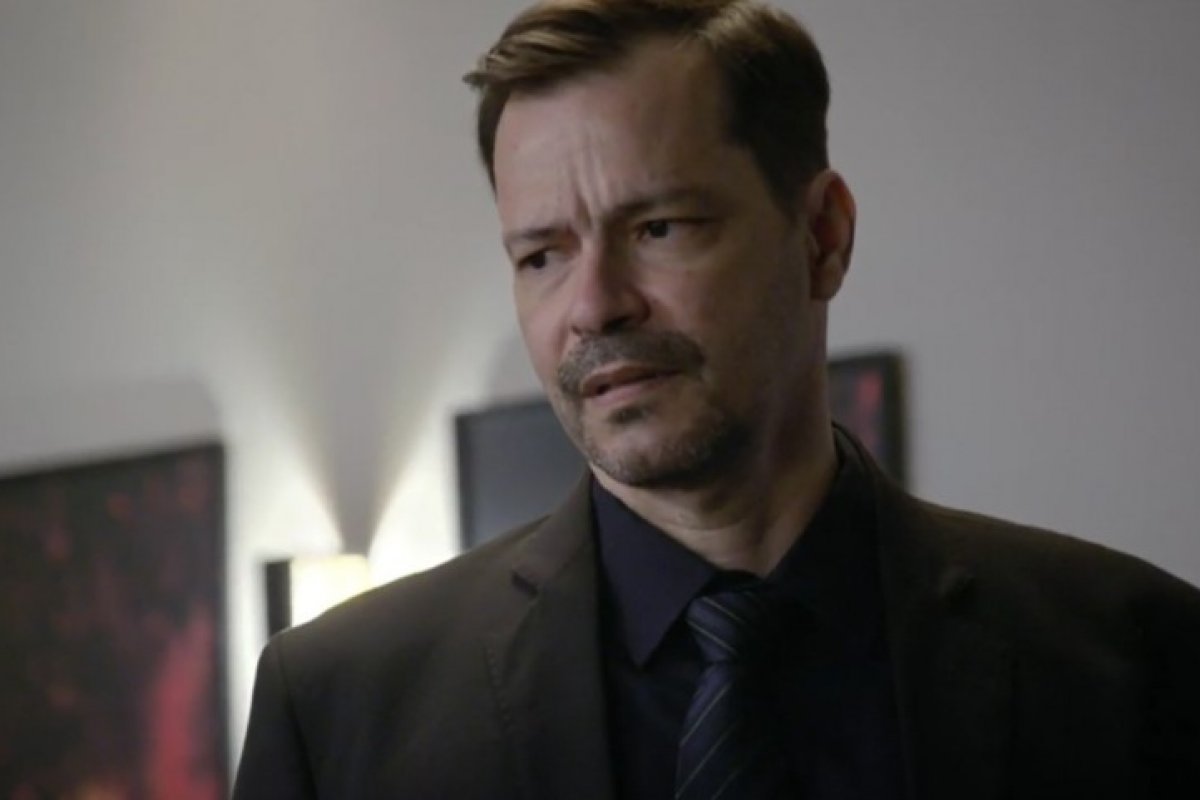 Viva! Ator Heitor Martinez recebe alta após se recuperar da Covid-19