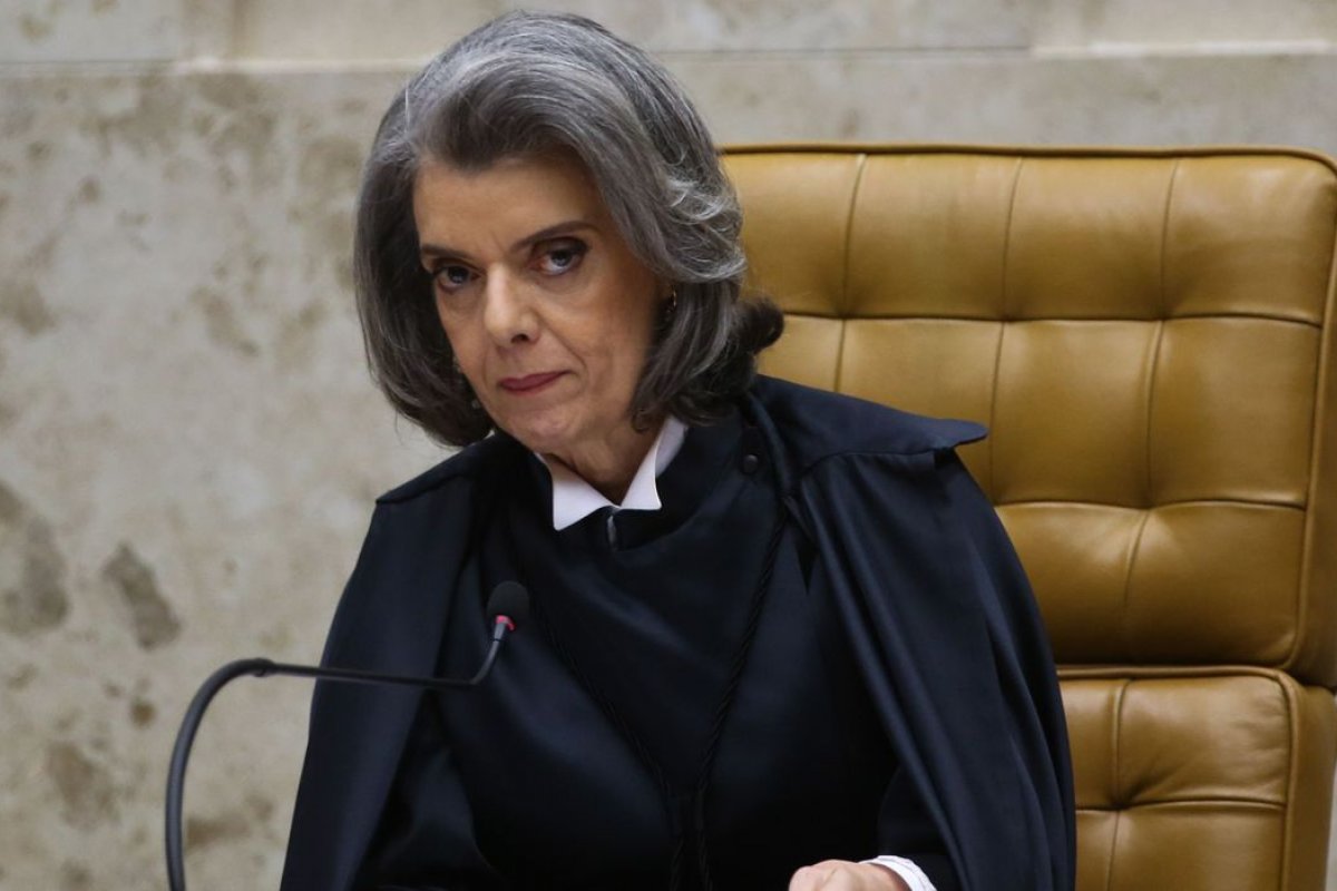 Cármen Lúcia é sorteada relatora de ação da PF contra Salles
