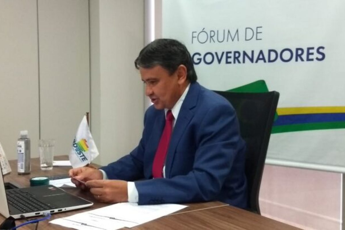 Em reunião, governadores garantem oito milhões de doses de vacinas para o Brasil