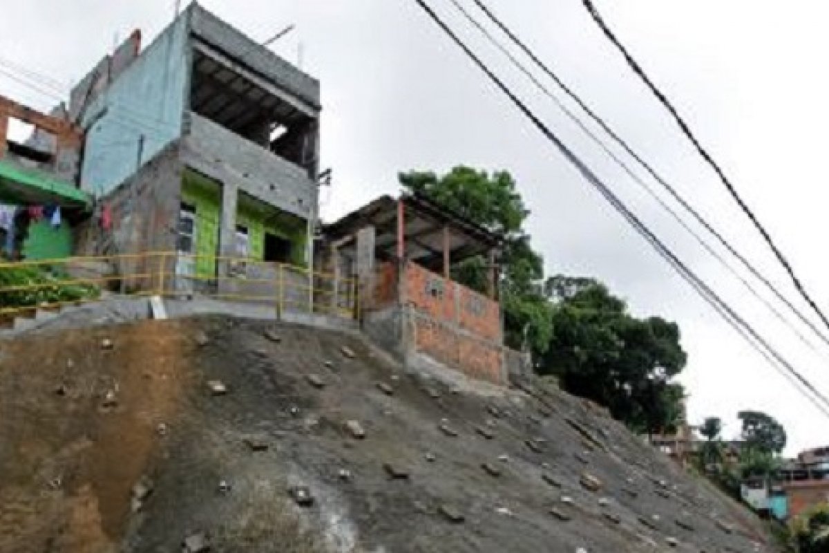 Mais de 50 áreas em Salvador serão desapropriadas para construção de encostas