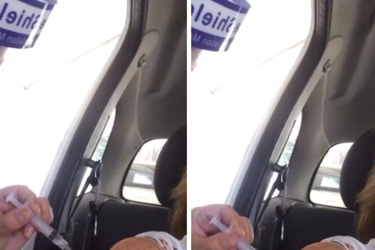 Vídeo: Idosa atenta percebe não vacinação e reclama com enfermeira
