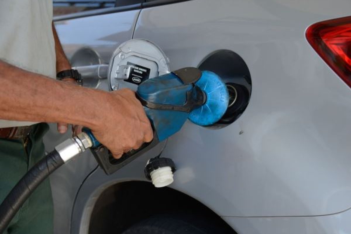 Celulares podem ajudar no combate a fraudes em bombas de combustíveis