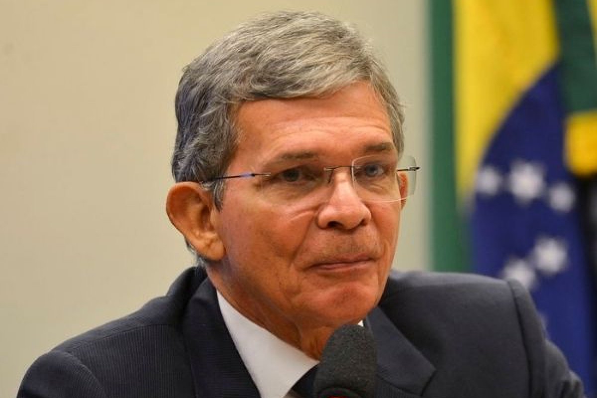 Com discurso de Silva e Luna, ações da Petrobras disparam