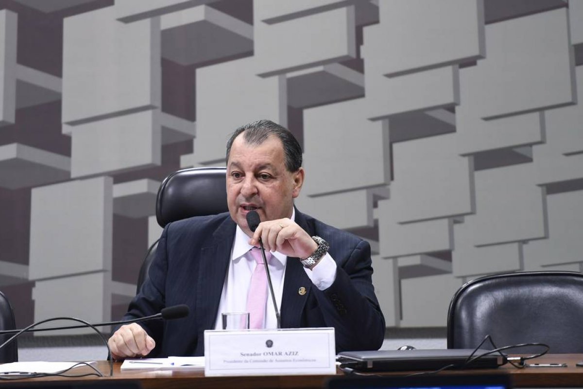 Parlamentares se adiantam para tentar evitar nomes na CPI da Covid