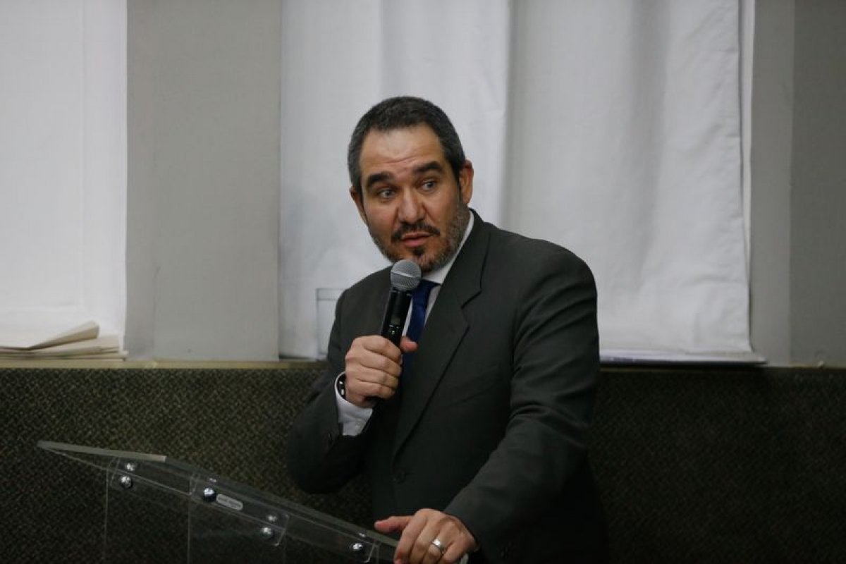 Bolsonaro afasta diretor-presidente da Agência Nacional de Cinema