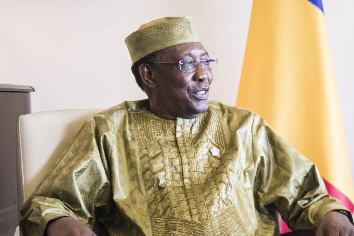 Presidente do Chade é morto em campo de batalha durante confronto com rebeldes