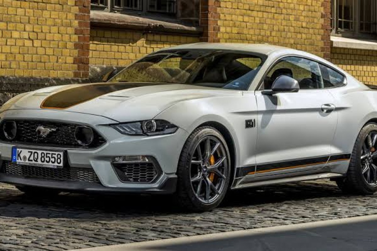 Ford Mustang Mach 1 tem pré venda esgotada em 24h