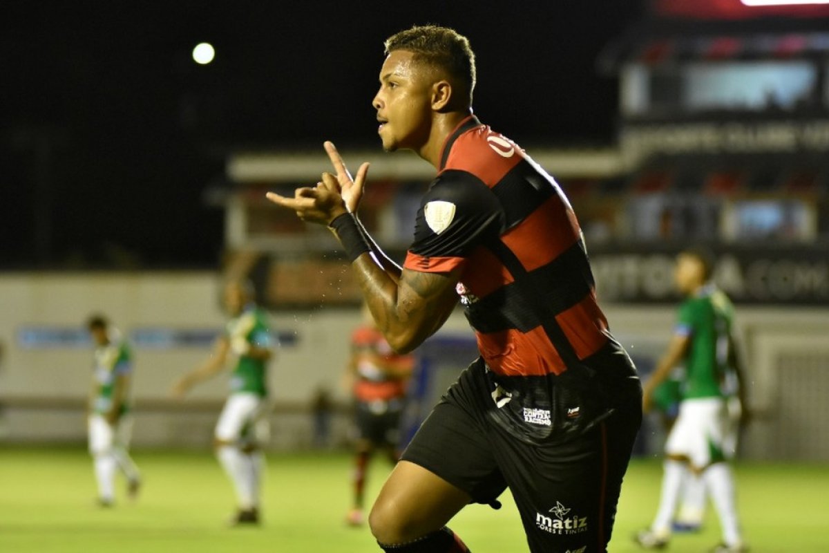 Gilberto e Samuel são os principais candidatos a artilheiro da Copa do Nordeste