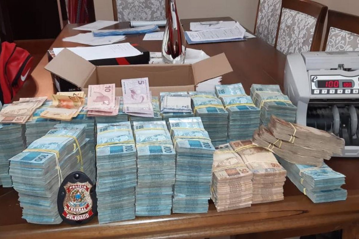 Em período de um ano, PF investiga mais de R$ 2 bi em supostos desvios da covid-19