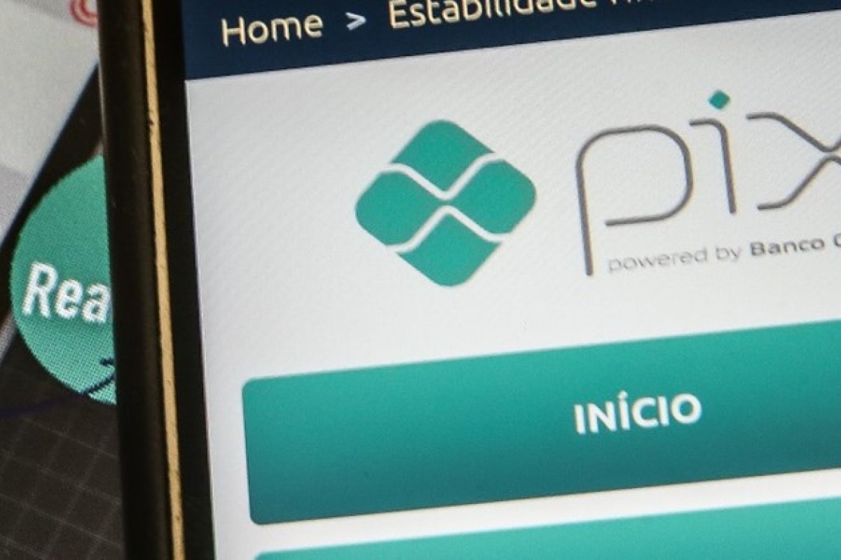 Email da Caixa finge bloqueio de PIX para roubar seus dados