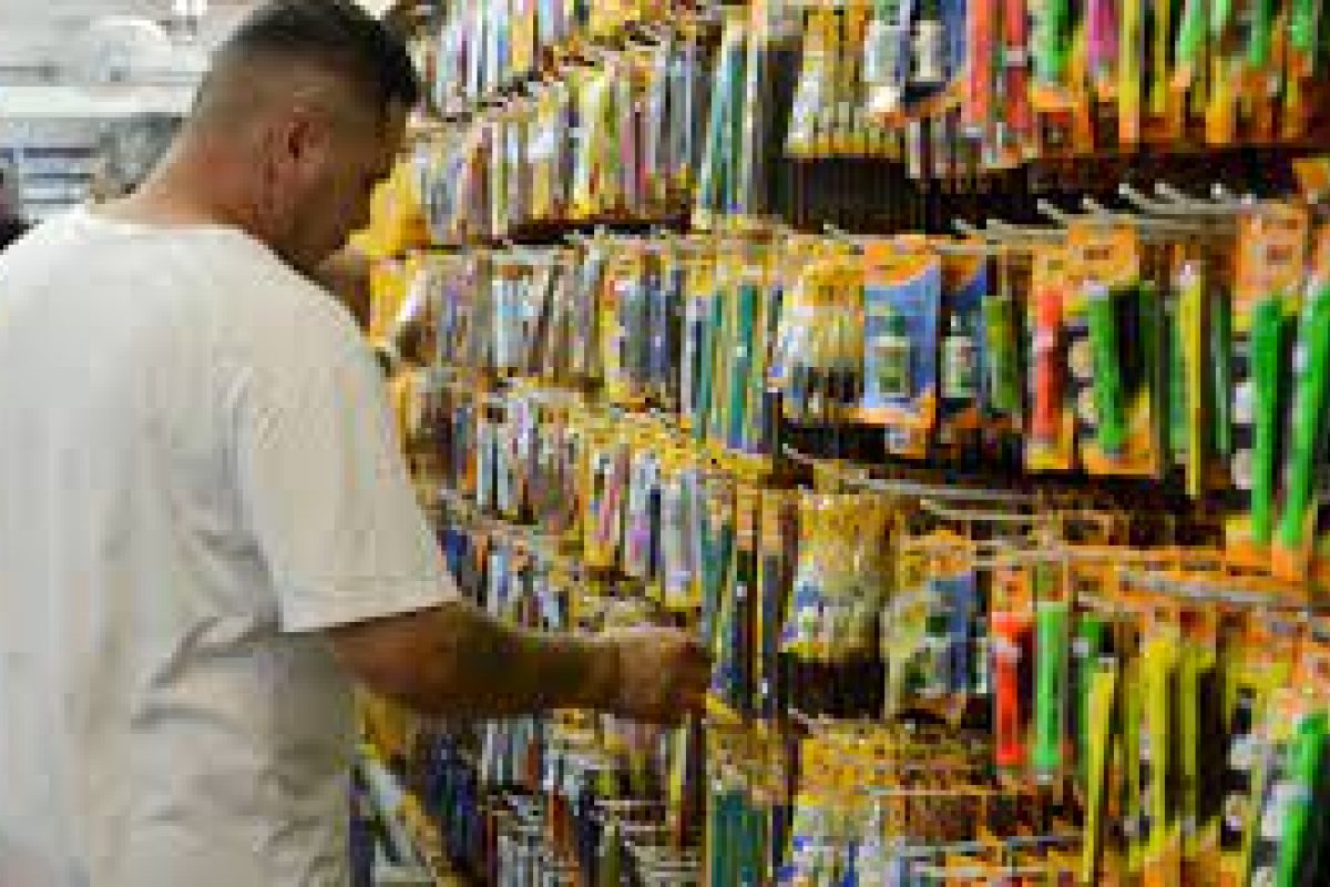 Fecomércio: Após oito altas seguidas, Intenção de Consumo em Salvador cai 6,6% em abril