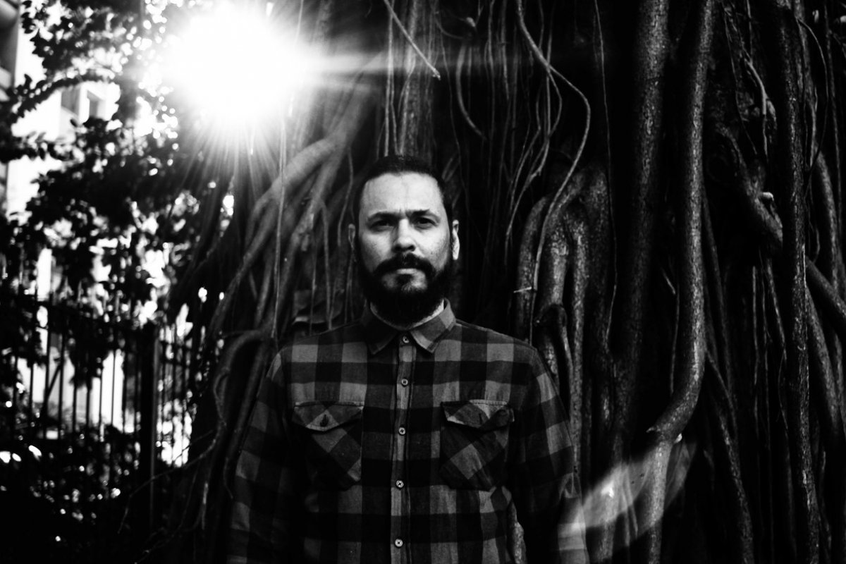 Nova música de Throe é marcada entre a transição do peso e o post-rock em "Último Céu"