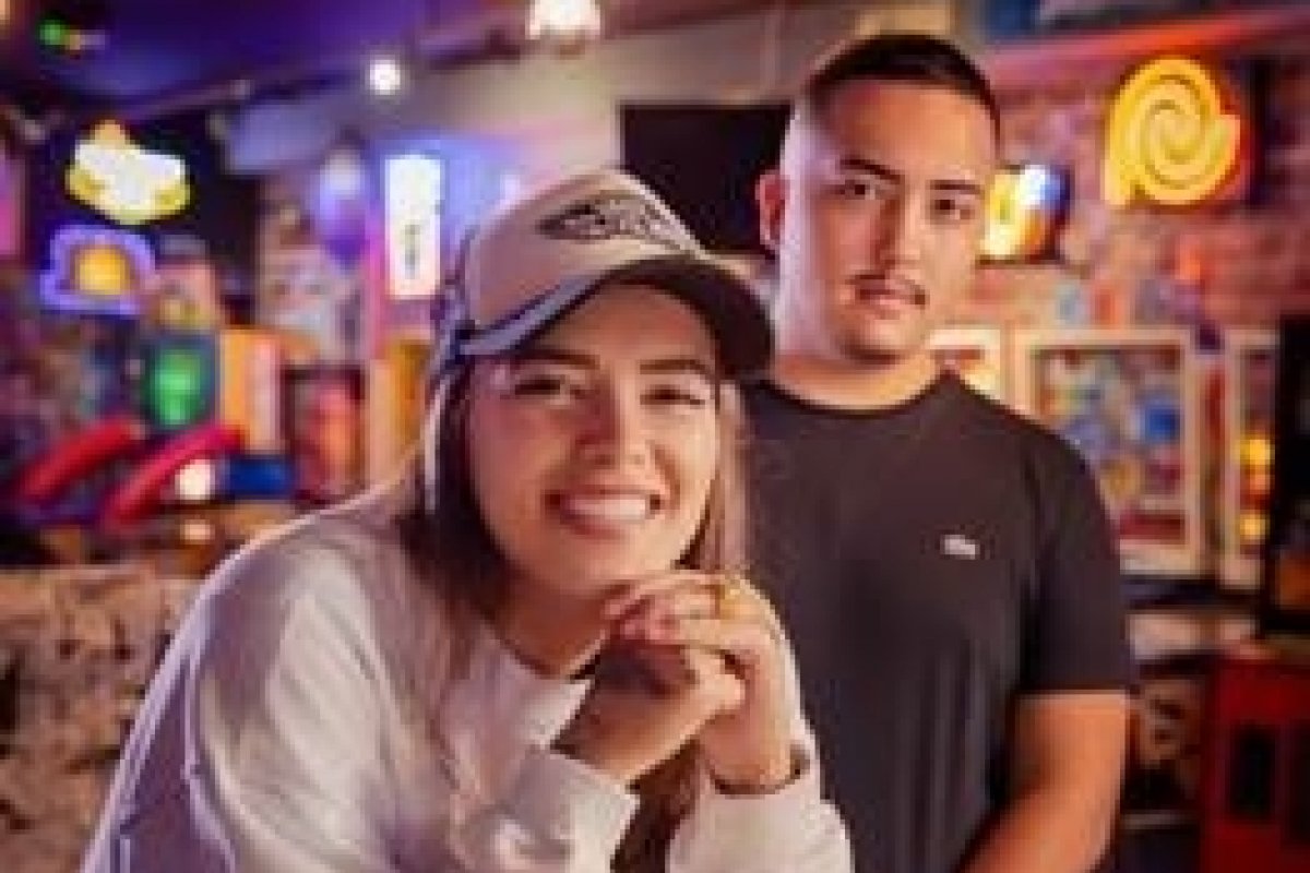 Heey Cat anuncia lançamento “Fliperama” com parcerias especiais