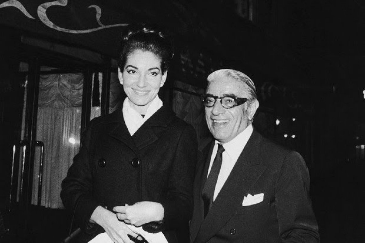 Maria Callas foi drogada e abusada pelo bilionário Onassis, diz uma nova biografia