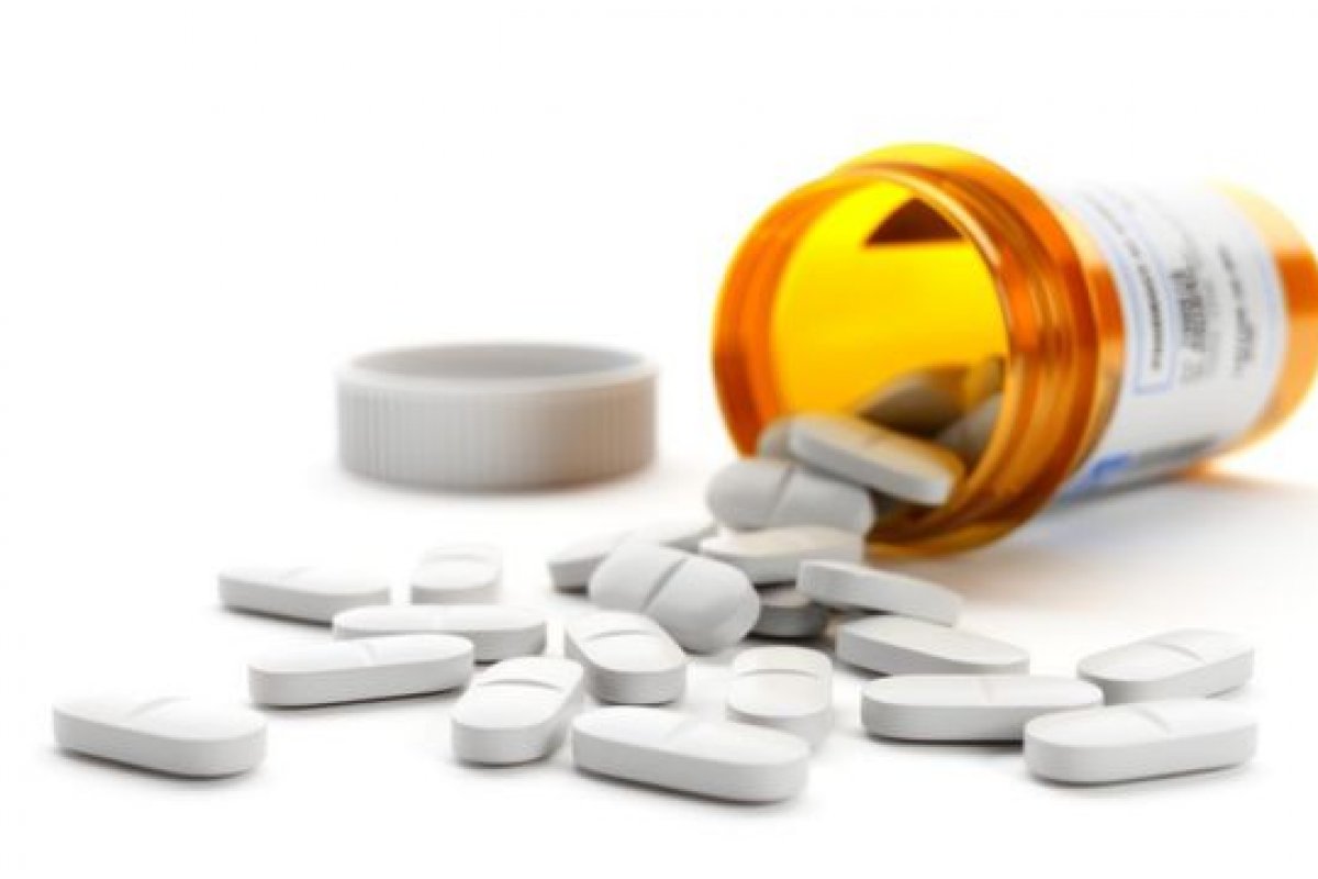 Remédios do kit intubação são entregues com rótulos em mandarim e entidades pedem tradução