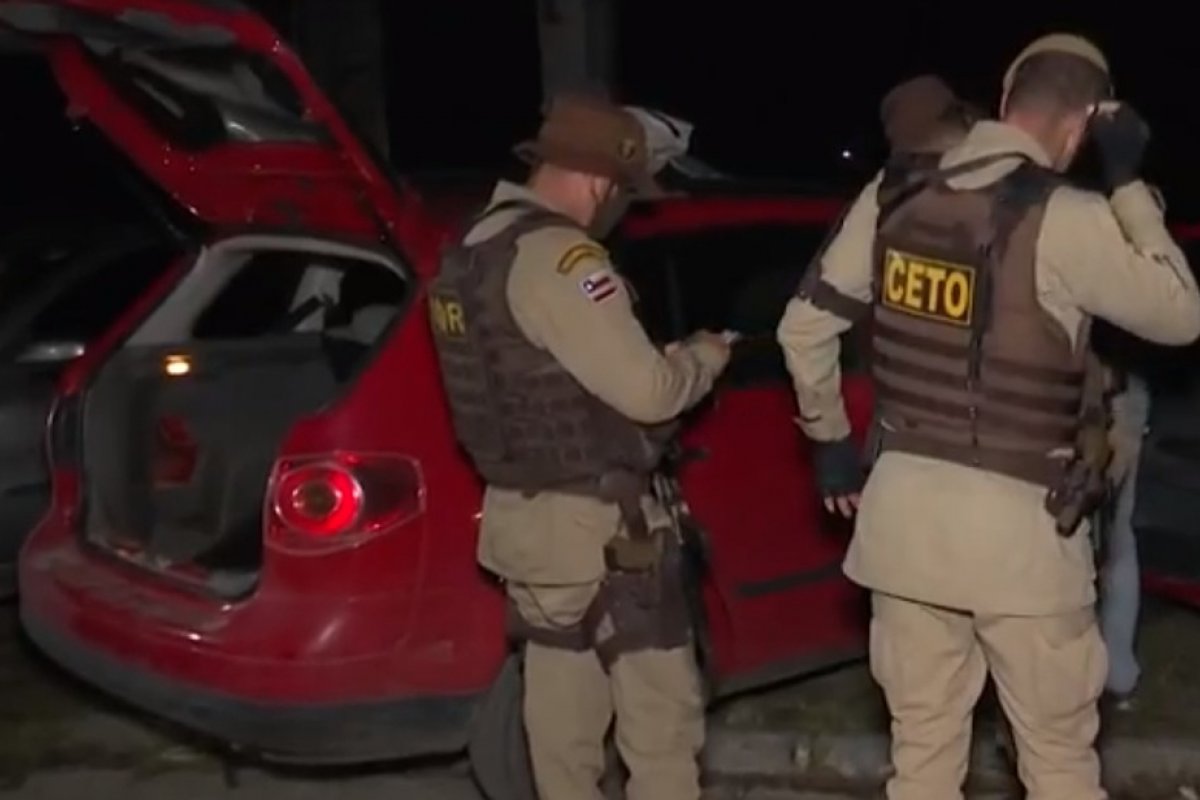 Empresário é preso em flagrante com 20 tabletes de maconha