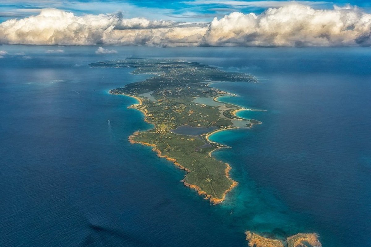 Ilha do Caribe decreta 2 semanas de lockdown após confirmação de um caso importado de covid-19