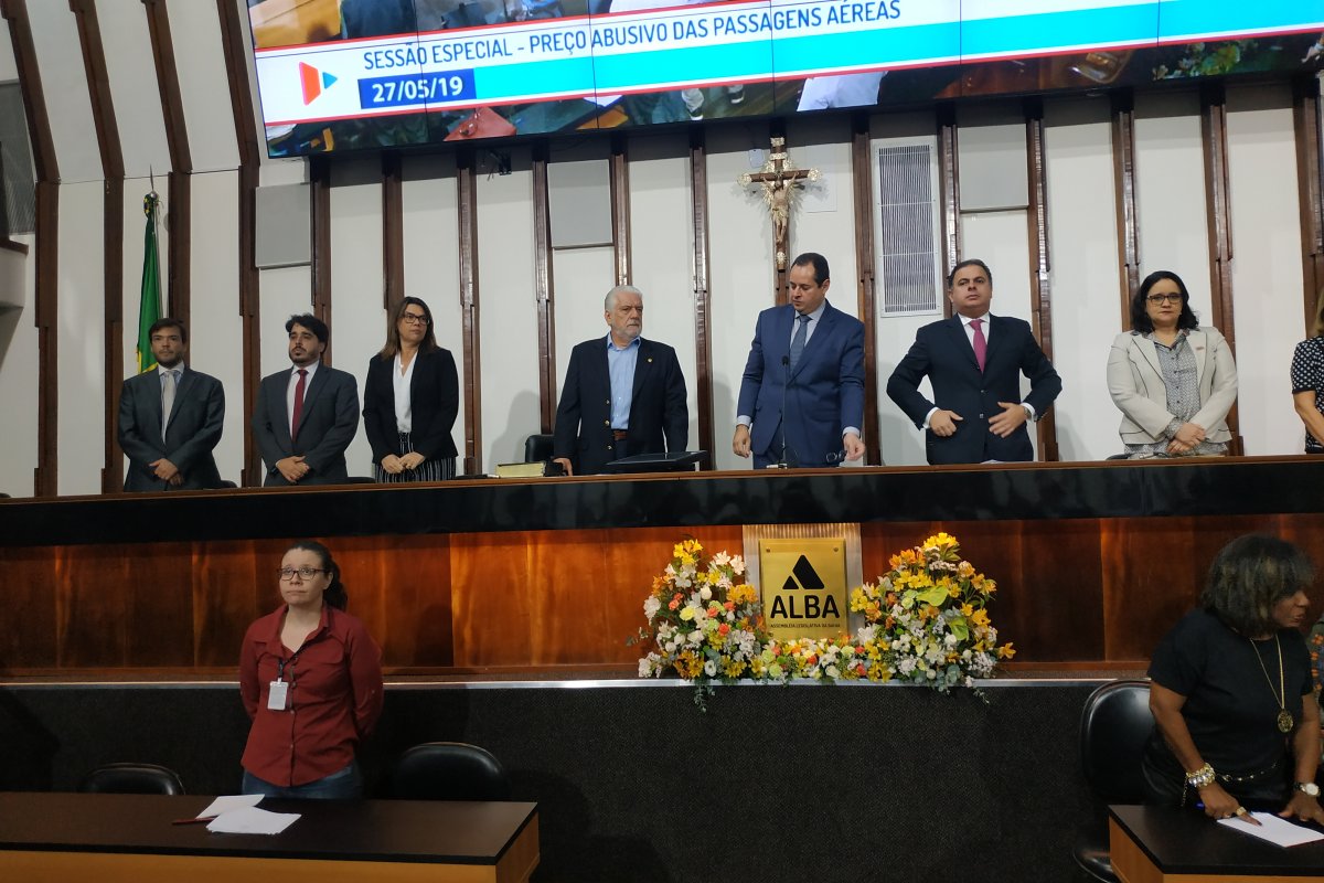 Somente uma empresa aérea manda representante para Audiência Pública na AL-BA