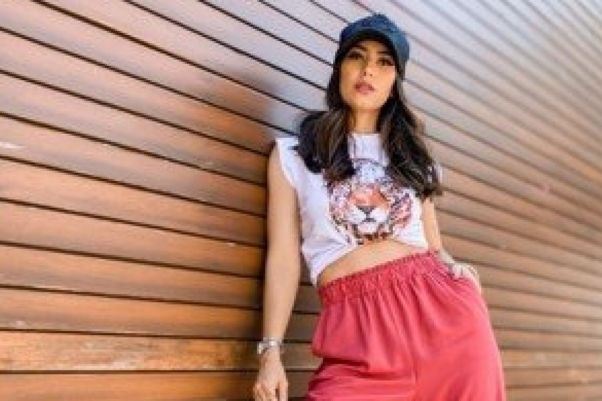 Aprenda como usar boné em composições do dia a dia