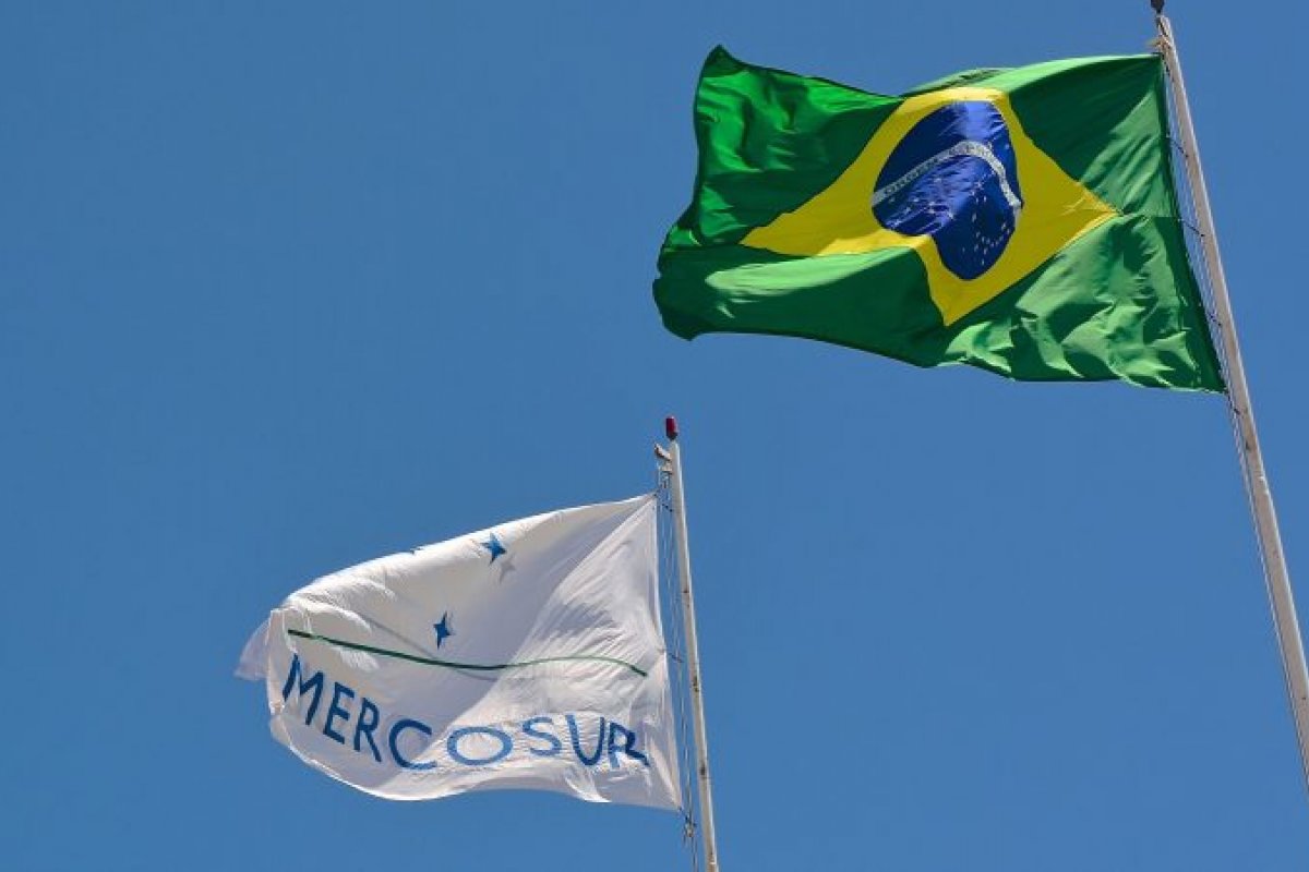 Brasil e Uruguai se juntam para buscar redução nas taxas de importação do Mercosul