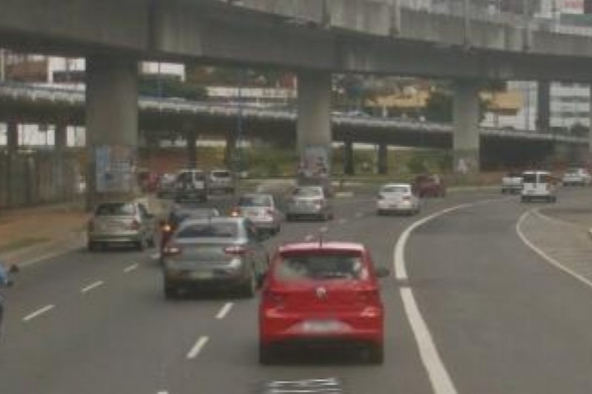 Homem é morto em via principal da Av. Bonocô