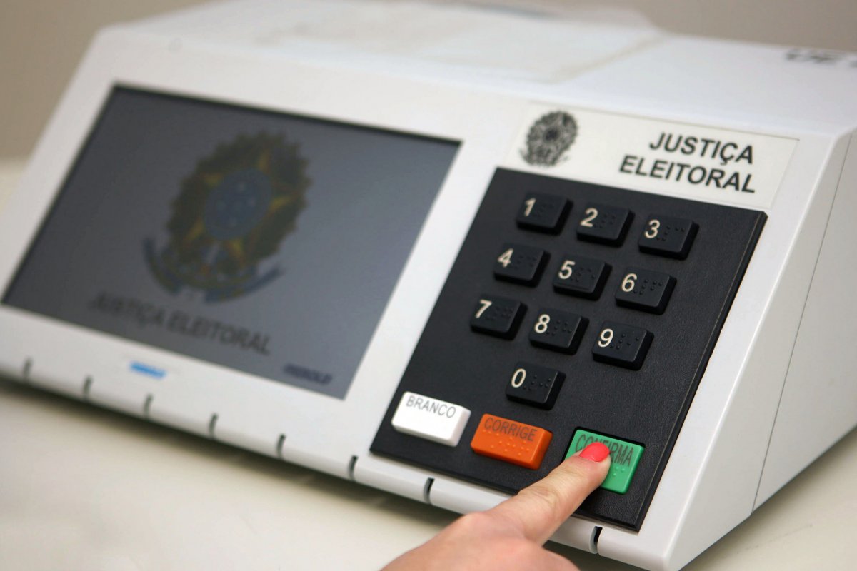 Dinheiro ‘de montão’ para campanhas
