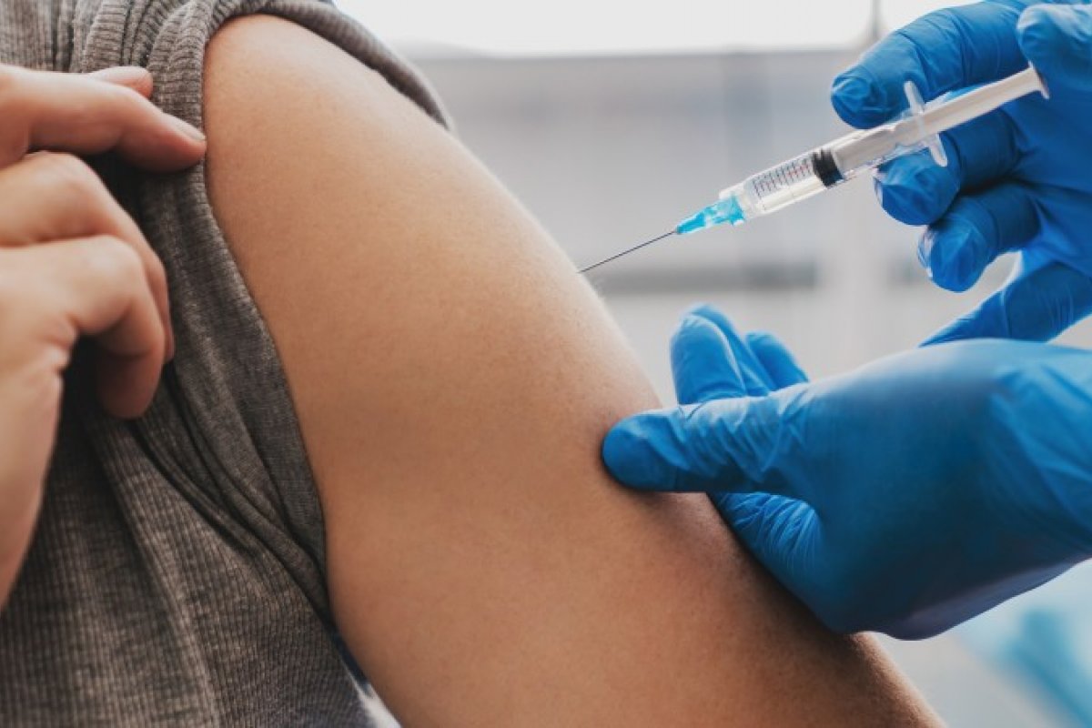 Covid-19: mais 70 mil pessoas são vacinadas em primeira dose na Bahia