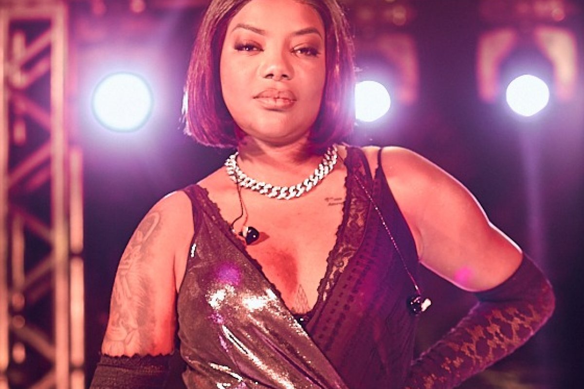 Ludmilla é a estrela do evento digital da DeMillus