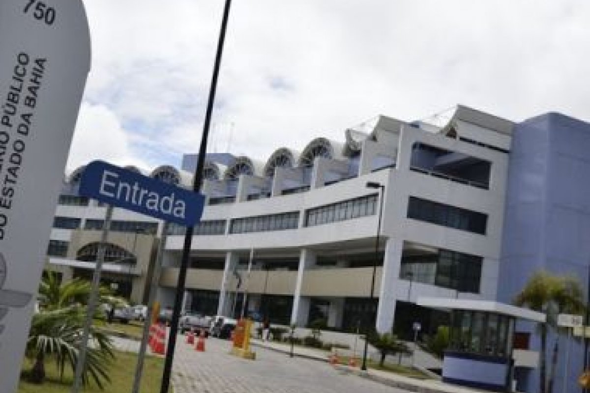 MP ajuíza ação civil para suspender pulverização de agrotóxicos no Município de Abaré