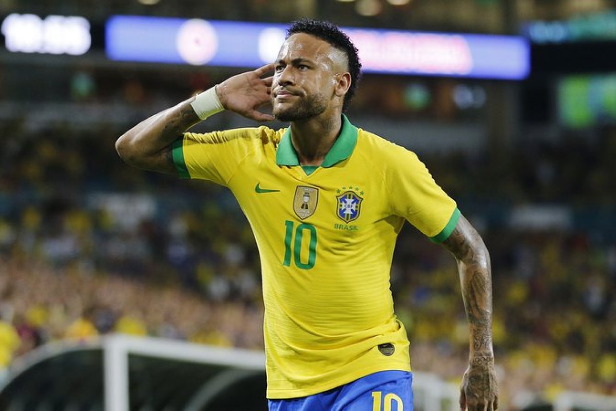 Brasil jogará seis vezes em setembro e outubro e desfalcará clubes