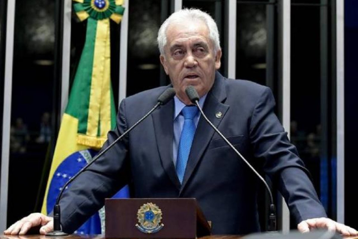 Associação de ortopedistas reclama de piada por Otto Alencar: "foi desrespeitosa"