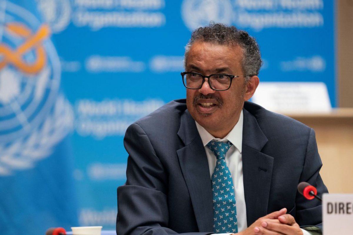 Mortes e internações por covid-19 estão diminuindo no Brasil, diz OMS