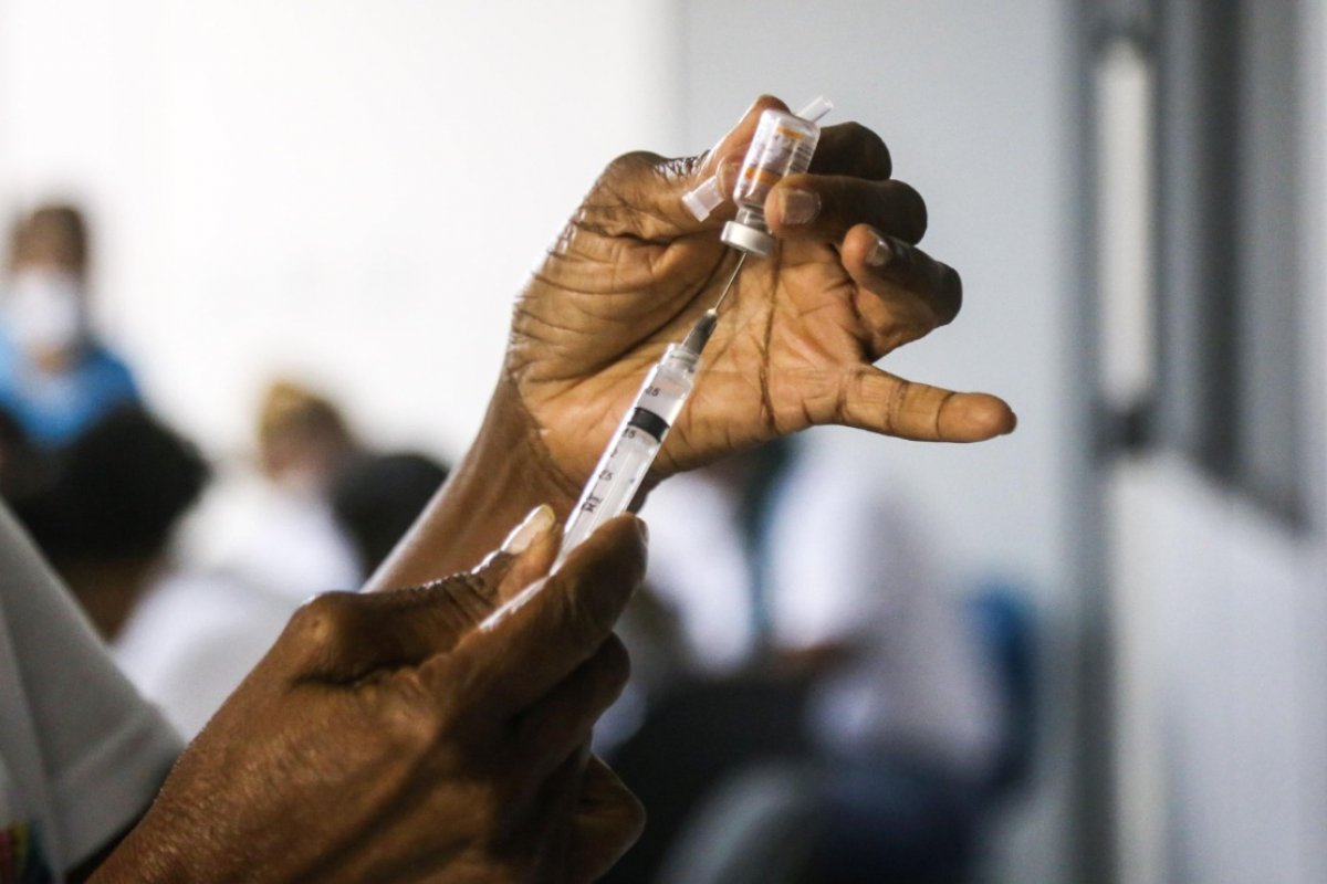 Salvador: vacinação da segunda dose será apenas para pessoas que estão agendadas