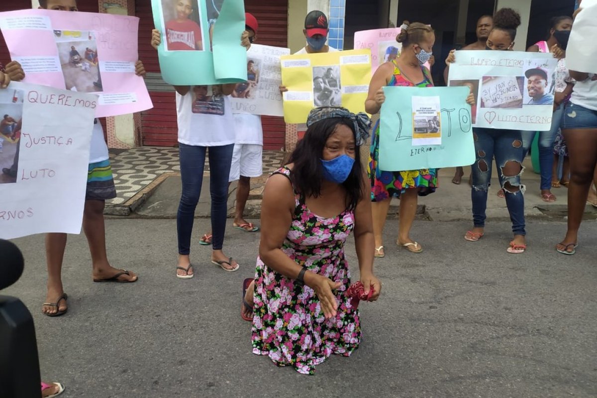"Meu filho morreu com fome porque não teve coragem de me pedir comida", diz mãe de homem morto após furtar carne em mercado de Salvador
