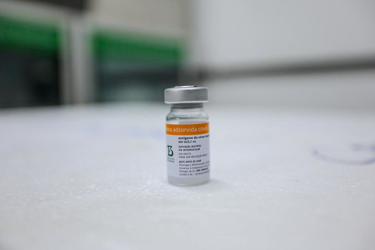 Por falta de estoque, Camaçari anuncia suspenção de aplicação da 2ª dose da CoronaVac